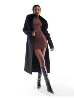 tailored coat with faux fur collar in black