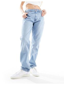 straight leg jeans in vintage wash