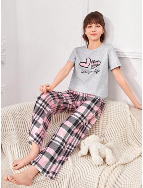 SHEIN Teen Girls' Knitted Heart Pattern T-shirt And Plaid Pants Home Outfit Set
