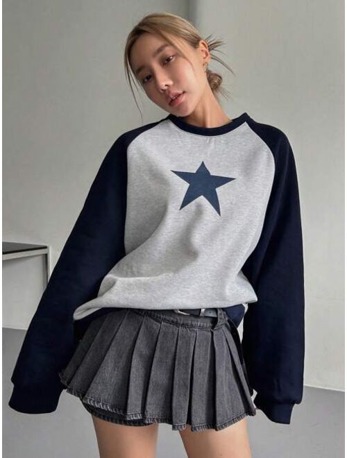 DAZY Star Print Raglan Sleeve Two Tone Sweatshirt