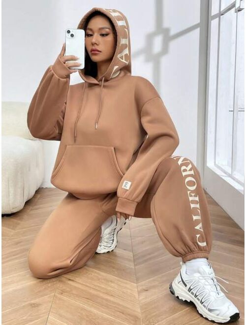 SHEIN EZwear 2pcs/set Letter Print Drawstring Hoodie And Pants Tracksuit