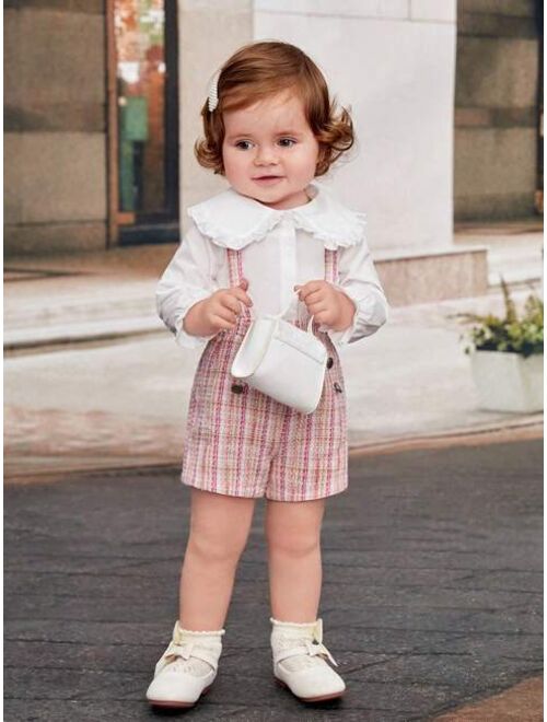 SHEIN Baby Girls' Elegant Doll Collar Checked Straps Shorts Set With Ruffle Trimmed Long Sleeve Blouse