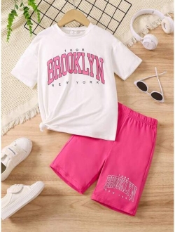 SHEIN Kids EVRYDAY Tween Girl Blue & White Letter Print Casual Sports Two Piece Set With Round Neck And Batwing Sleeves For Summer