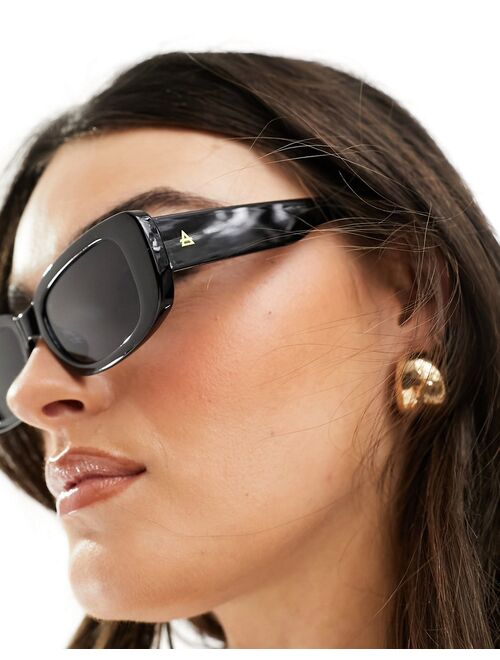 AIRE ceres rectangle sunglasses in black