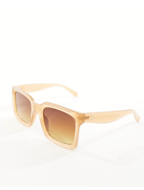 AJ Morgan chunky square sunglasses in cream