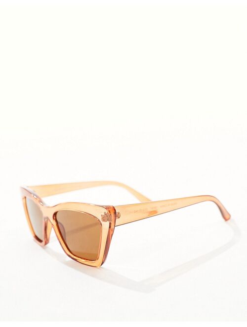 AJ Morgan razzy cateye sunglasses in brown