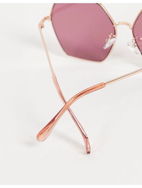 Jeepers Peepers oversized hex sunglasses in gold with blush lens