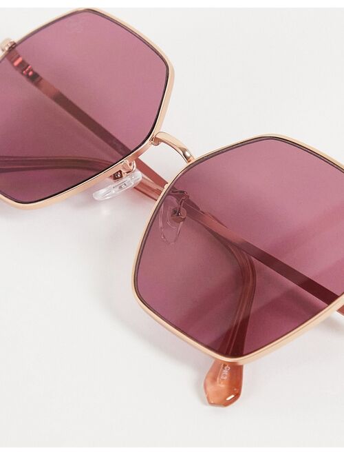 Jeepers Peepers oversized hex sunglasses in gold with blush lens