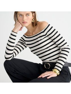 Off-the-shoulder long-sleeve shirt in stretch cotton