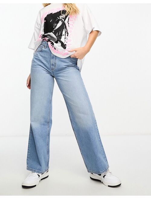 ASOS DESIGN Hourglass dad jeans in mid blue